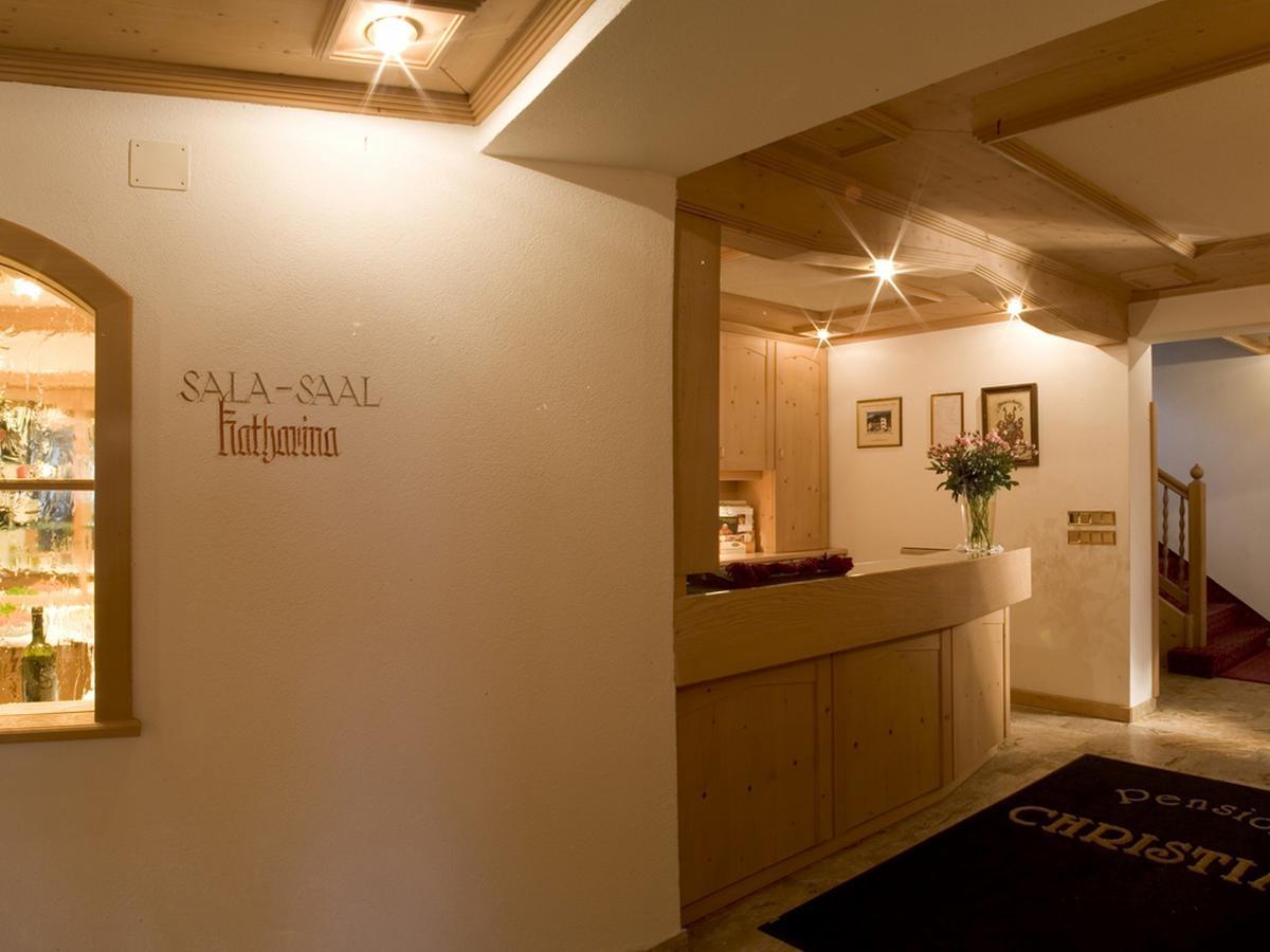 Hotel Christian Corvara In Badia Luaran gambar